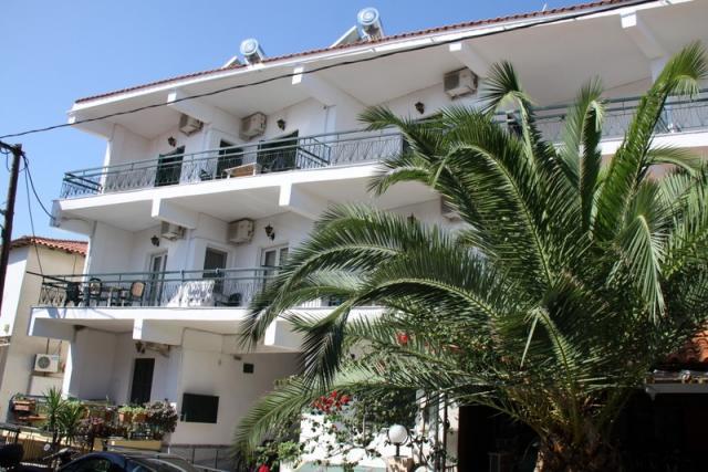 Eliza Studios And Apartments Pefkochori Esterno foto