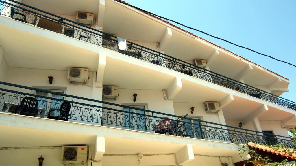 Eliza Studios And Apartments Pefkochori Esterno foto